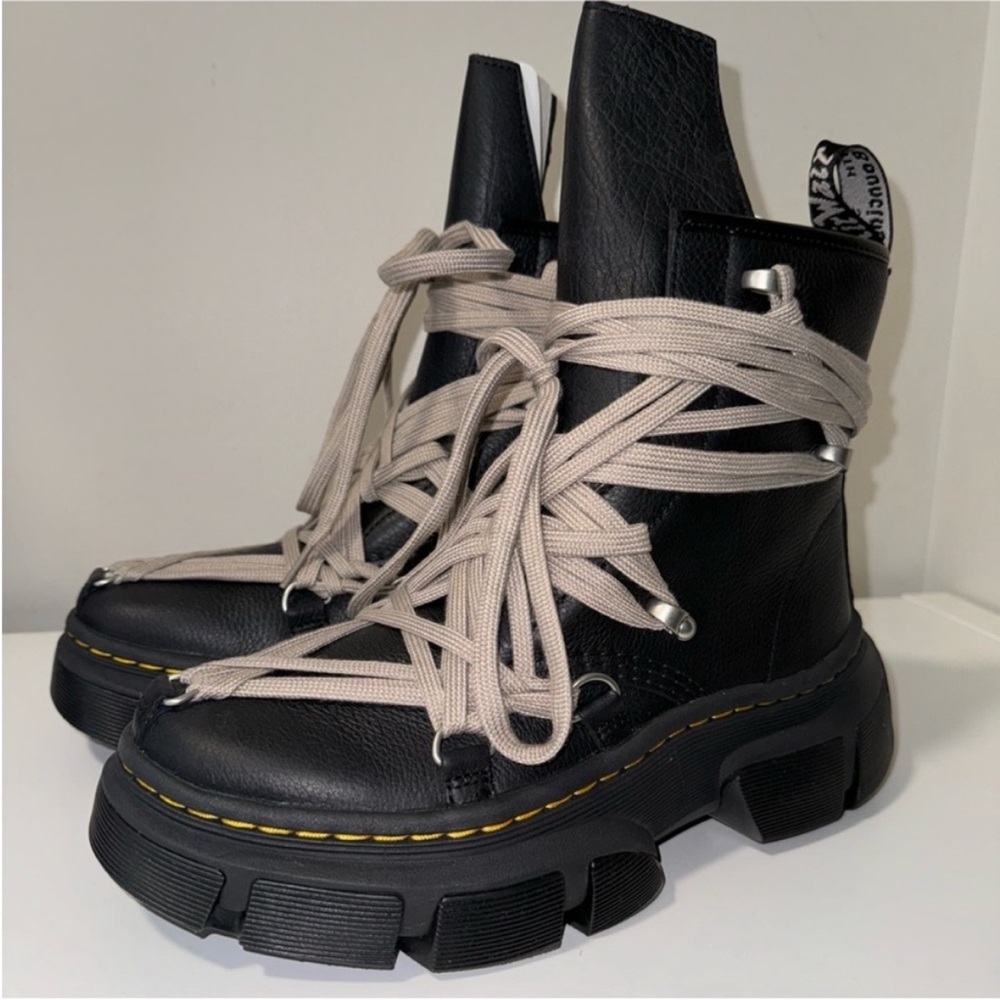1460 Rick Owens DMXL Megalace Leather
Lace Up Boots